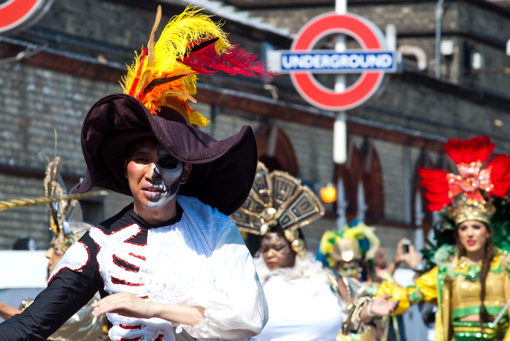 Carnaval em Notting Hill é em agosto, ainda dá tempo! ;)
