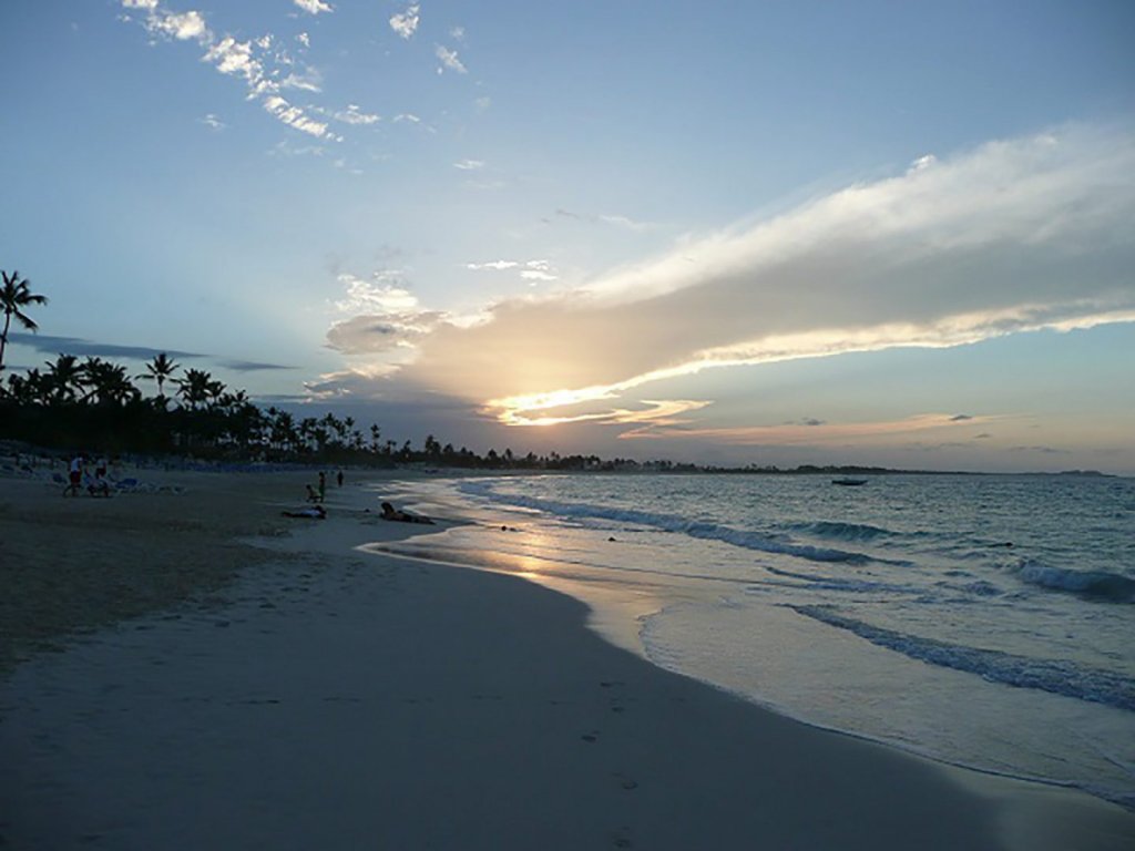 Por do sol em praia de Punta Cana