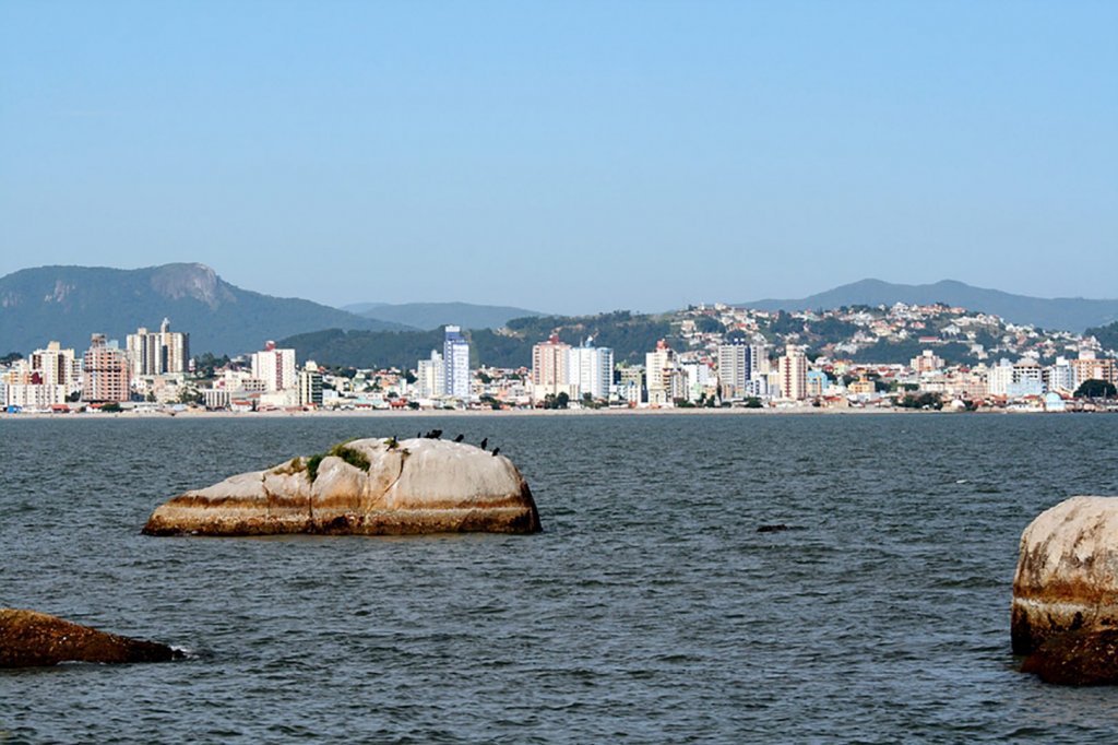 Rochas no mar de Florianópolis