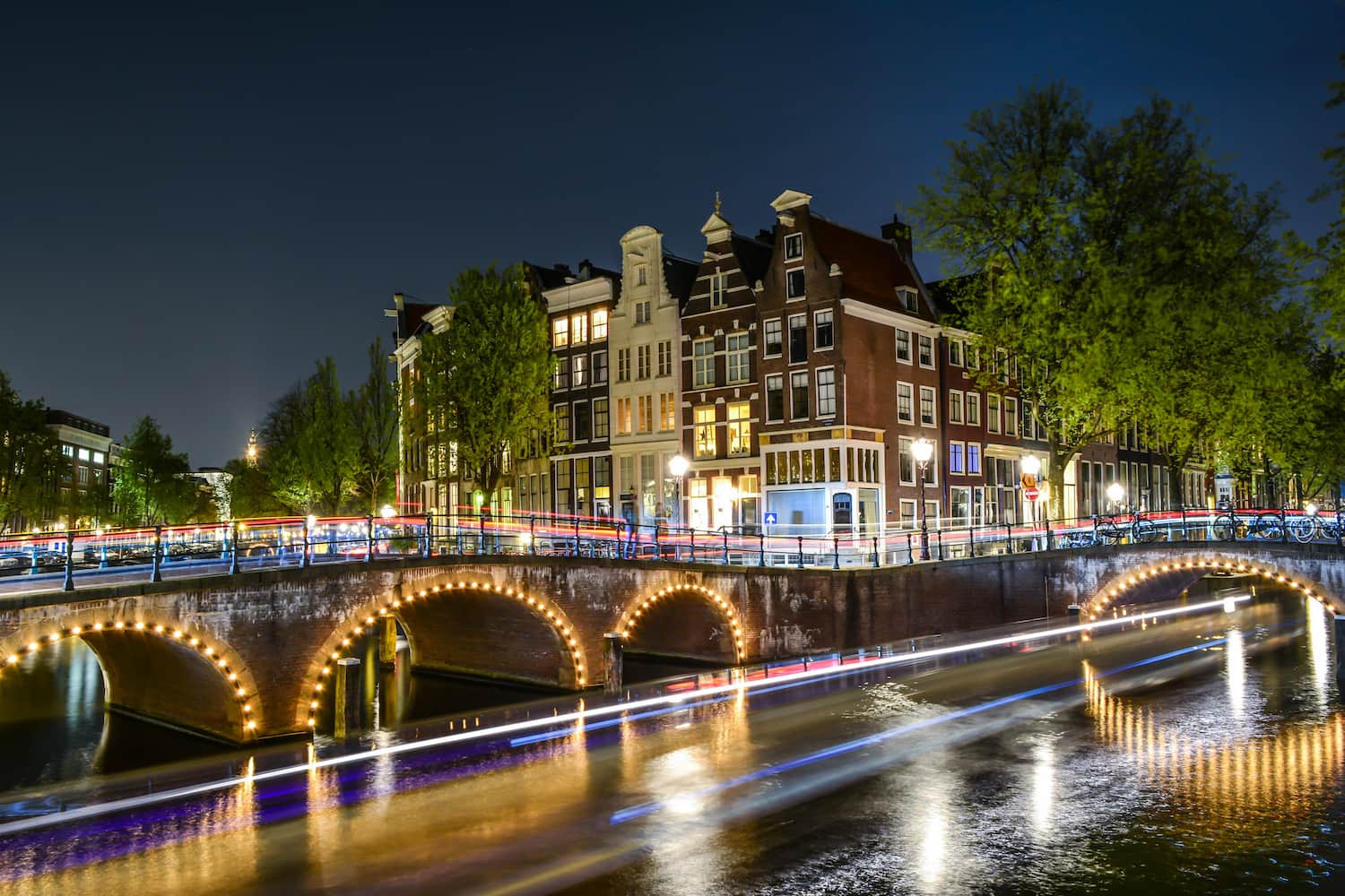 Amsterdam (Holanda). Imagem disponível em Unsplash.