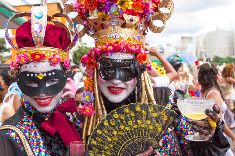 Mascaradas aproveitam o carnaval em Belo Horizonte