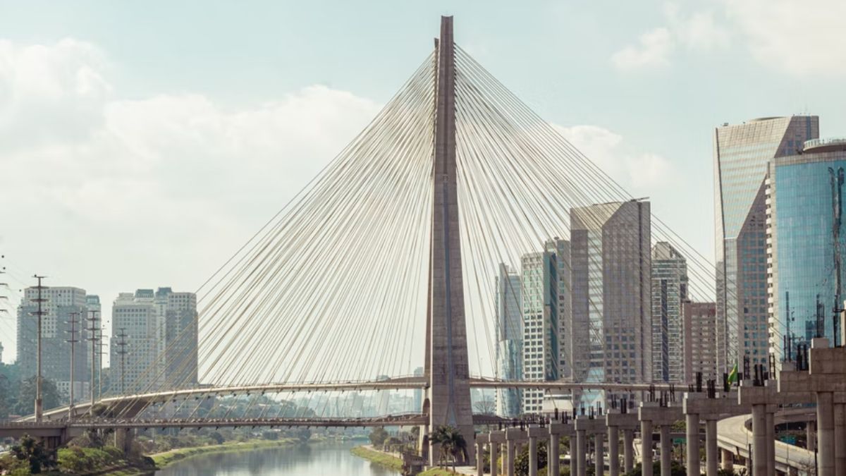 imagem da ponte em São Paulo
