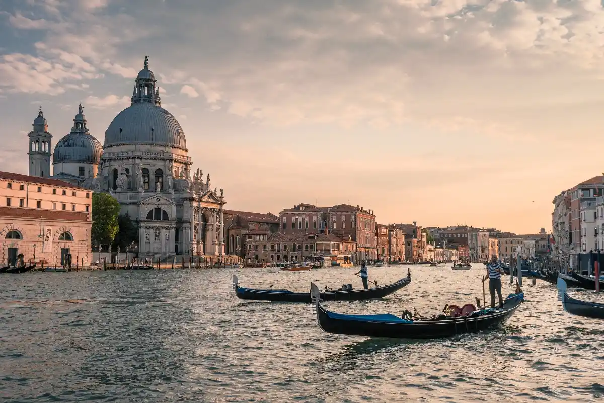 Veneza, Roma,