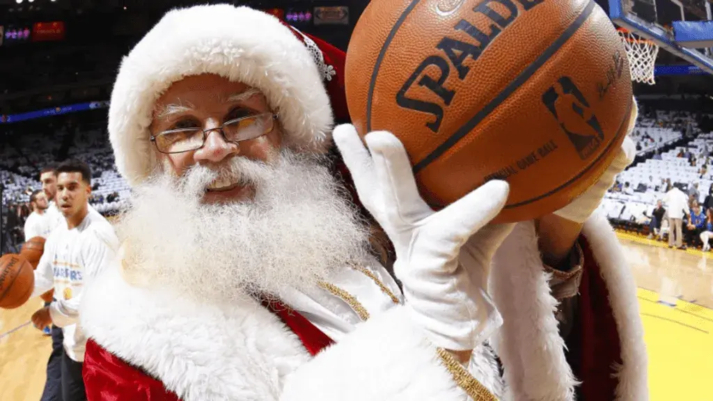 papai noel em jogo da nba