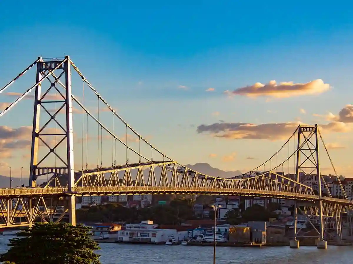 Ponte Hercílio Luz.