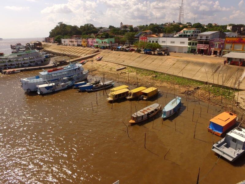 barcos atracados em Santarém