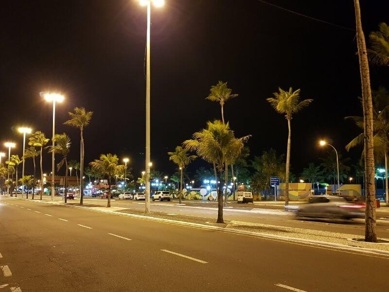 rua de Aracaju à noite