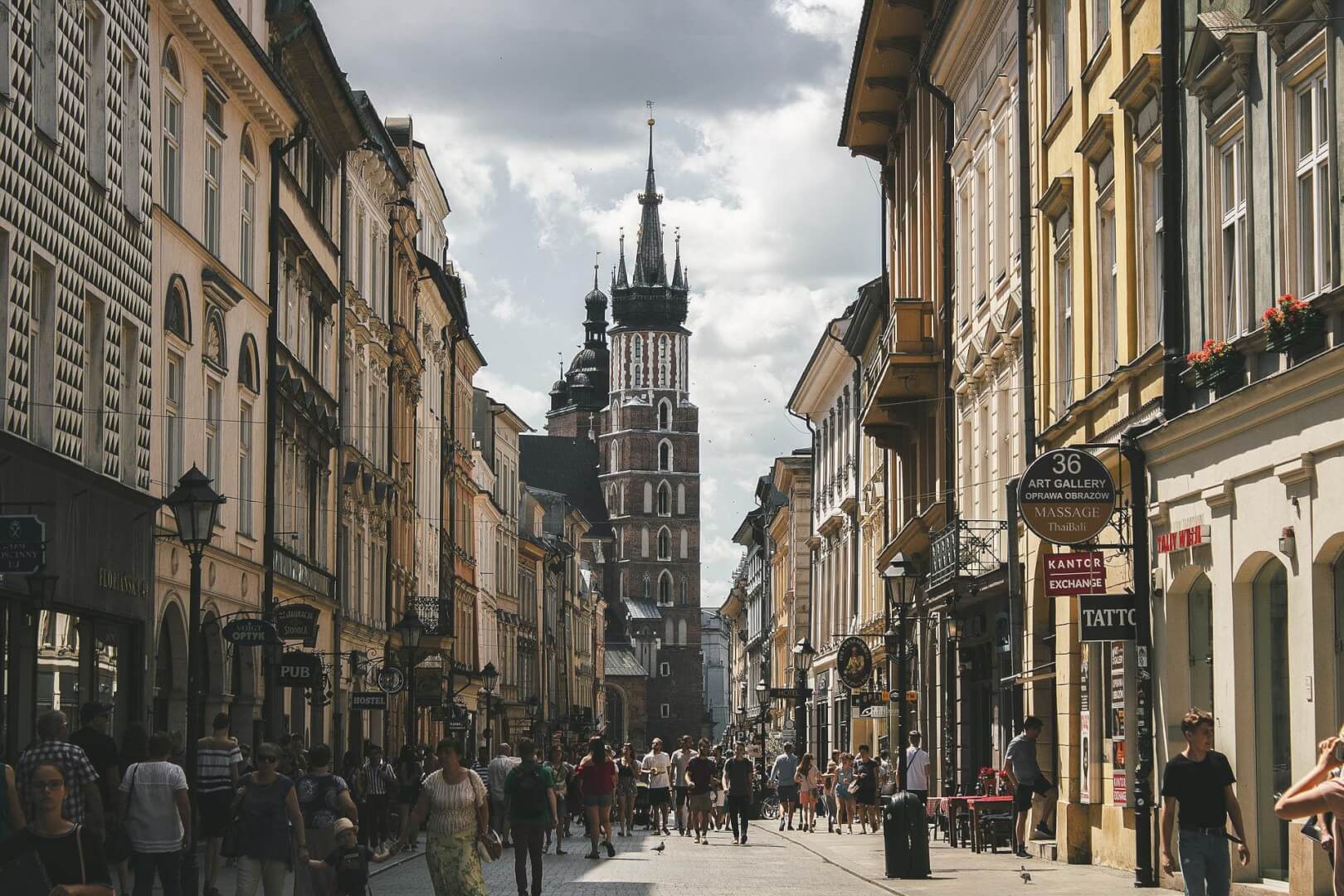 Países que o real vale mais: Polônia. Imagem disponível em Pixabay.