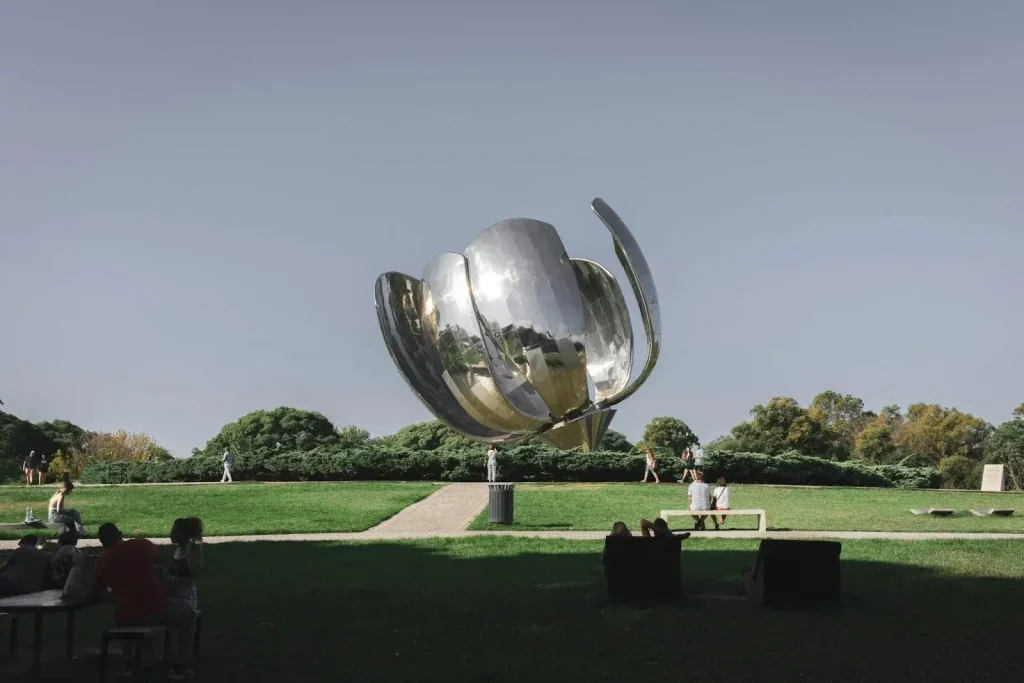 Floralis Genérica em Buenos Aires